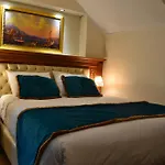 Blue Aparthotel